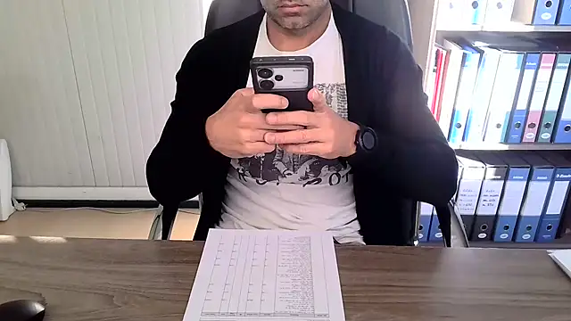 Evasionee online show from 11/10/25, 07:35