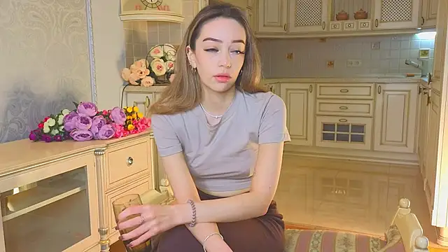 DeiraCharson online show from 11/03/25, 03:12