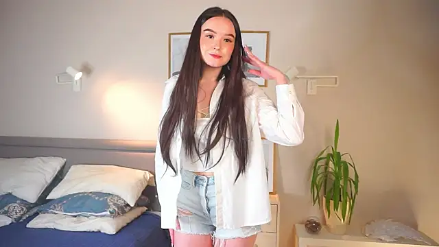 IsabelBulfer online show from 11/01/25, 04:23