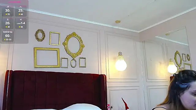 kittykelly online show from 12/18/25, 07:02