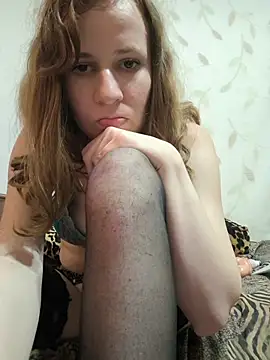 Snapshot of Rosa_Yulia chatting on 10/31/25, 10:01 Rosa Yulia online show from 10/31/25, 10:01