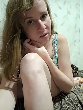 Snapshot of Rosa_Yulia chatting on 11/03/25, 08:45 Rosa Yulia online show from 11/03/25, 08:45