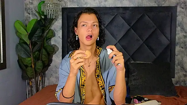 Indi rave online show from 11/22/25, 01:43