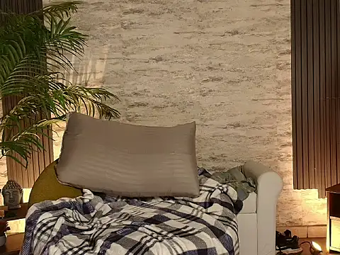 Snapshot of dakota_black777 chatting on 10/28/25, 05:08 dakota black777 online show from 10/28/25, 05:08