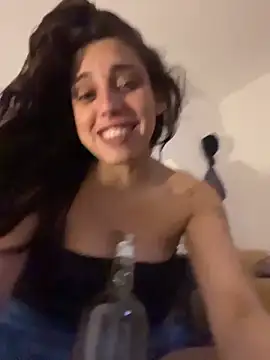 Snapshot of gigi333regi chatting on 02/20/26, 07:21 gigi333regi online show from 02/20/26, 07:21