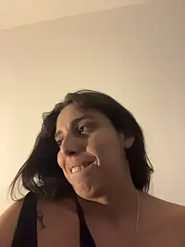 Snapshot of gigi333regi chatting on 02/13/26, 09:09 gigi333regi online show from 02/13/26, 09:09