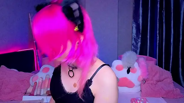 Snapshot of KittieHeart chatting on 07/01/26, 12:22 KittieHeart online show from 07/01/26, 12:22