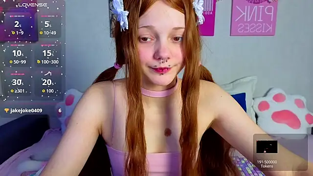 Snapshot of KittieHeart chatting on 07/10/26, 03:39 KittieHeart online show from 07/10/26, 03:39
