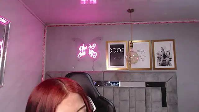 Cute Martina v online show from 12/15/25, 08:03