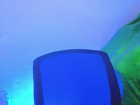 zylla storn online show from 01/16/26, 08:18