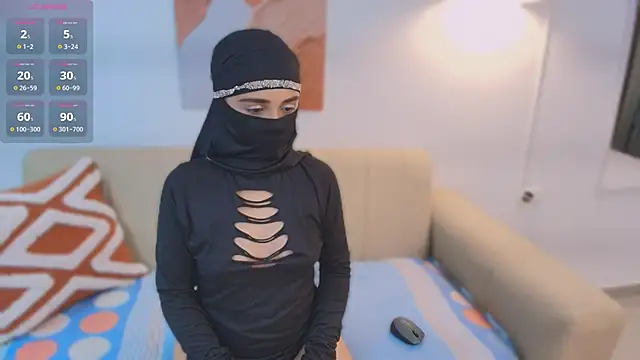 Lailaa lush online show from 11/19/25, 07:08