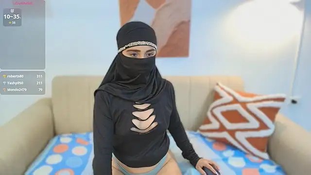 Lailaa lush online show from 11/15/25, 08:51