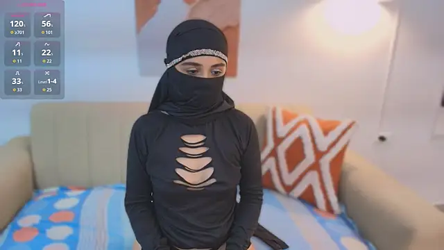 Lailaa lush online show from 11/18/25, 07:00