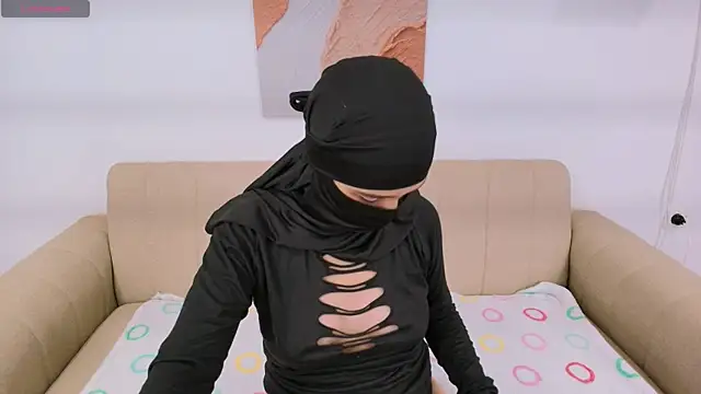 Lailaa lush online show from 04/09/26, 06:41