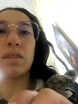 Snapshot of eva_delight_ chatting on 12/02/25, 11:12 eva delight online show from 12/02/25, 11:12