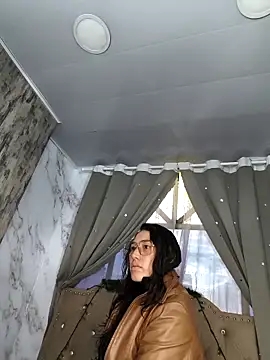 eva delight  online show from 12/22/25, 11:10