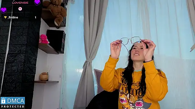 eva delight  online show from 02/26/26, 11:21