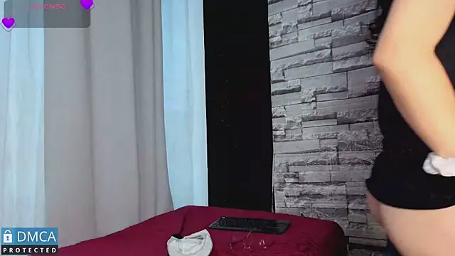 eva delight  online show from 05/19/26, 12:12