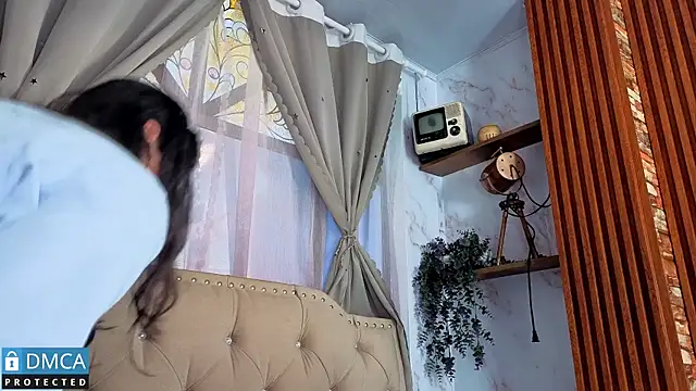 eva delight  online show from 01/15/26, 11:13