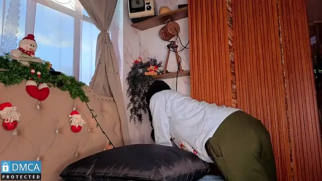 eva delight  online show from 01/07/26, 11:15