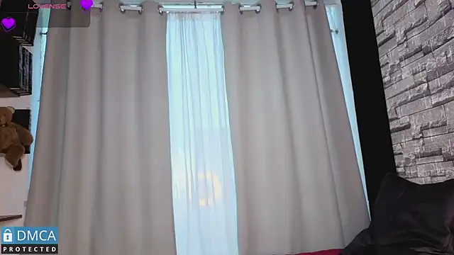 eva delight  online show from 05/29/26, 12:11