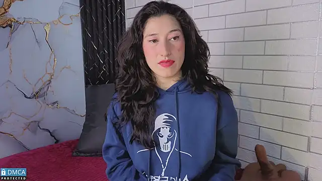 eva delight  online show from 04/07/26, 12:07