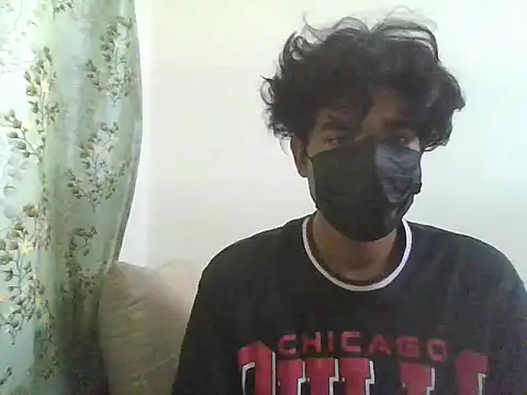 Snapshot of kriZ08 chatting on 03/13/26, 07:57 kriZ08 online show from 03/13/26, 07:57