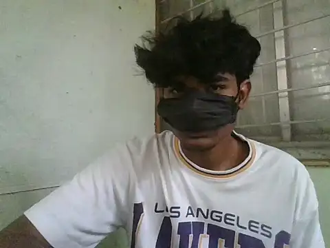 Snapshot of kriZ08 chatting on 03/30/26, 11:44 kriZ08 online show from 03/30/26, 11:44