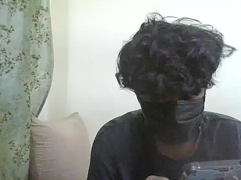 Snapshot of kriZ08 chatting on 03/29/26, 06:31 kriZ08 online show from 03/29/26, 06:31