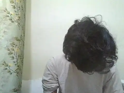 Snapshot of kriZ08 chatting on 05/16/26, 06:23 kriZ08 online show from 05/16/26, 06:23