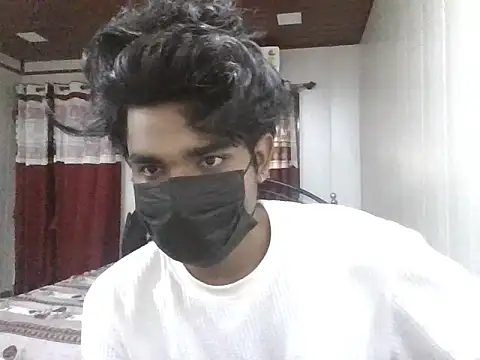 Snapshot of kriZ08 chatting on 06/07/26, 11:04 kriZ08 online show from 06/07/26, 11:04