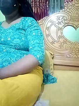 Nupur-00 online show from 11/19/25, 06:19