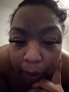 Snapshot of TigOBittiesTheOriginal chatting on 10/30/25, 12:58 TigOBittiesTheOriginal online show from 10/30/25, 12:58