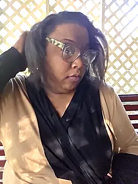 Snapshot of TigOBittiesTheOriginal chatting on 11/03/25, 02:20 TigOBittiesTheOriginal online show from 11/03/25, 02:20