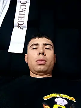 Snapshot of robinhd1234 chatting on 01/09/26, 12:56 robinhd1234 online show from 01/09/26, 12:56