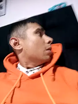 Snapshot of robinhd1234 chatting on 02/17/26, 12:30 robinhd1234 online show from 02/17/26, 12:30