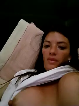 Paulita2027 online show from 11/26/25, 08:36