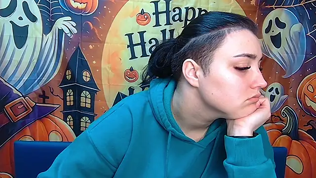 ScarletCargo online show from 11/03/25, 06:18