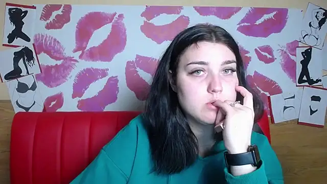 ScarletCargo online show from 12/15/25, 06:08