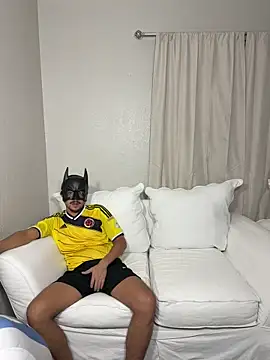 Snapshot of dylan-jacob12 chatting on 10/31/25, 12:18 dylan-jacob12 online show from 10/31/25, 12:18