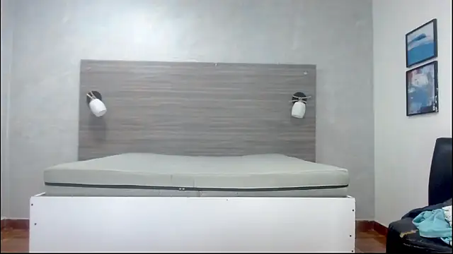 wiltom  online show from 11/07/25, 03:11