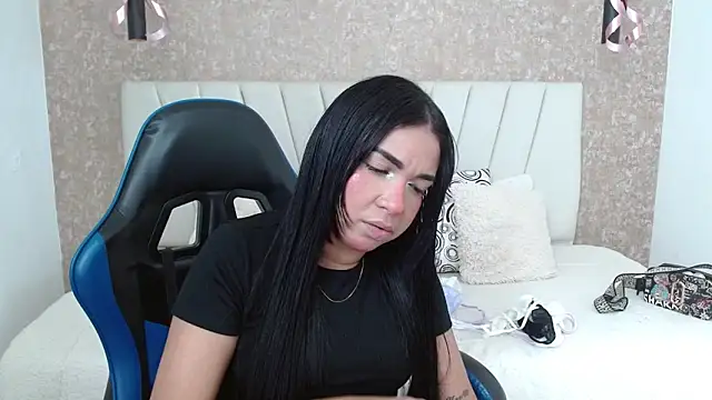 AliceSmity  online show from 12/21/25, 05:47