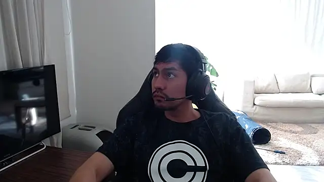 cowboy co online show from 11/17/25, 09:08