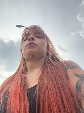 GiaStonne online show from 12/18/25, 07:29