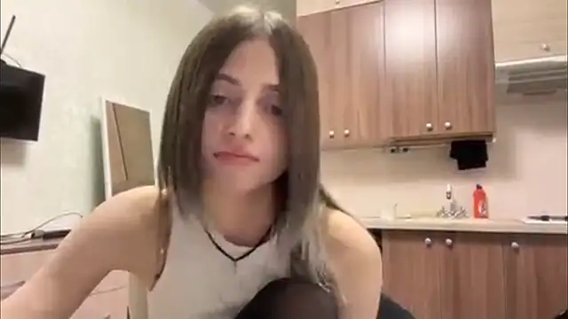 AidaGloshen online show from 11/25/25, 06:08