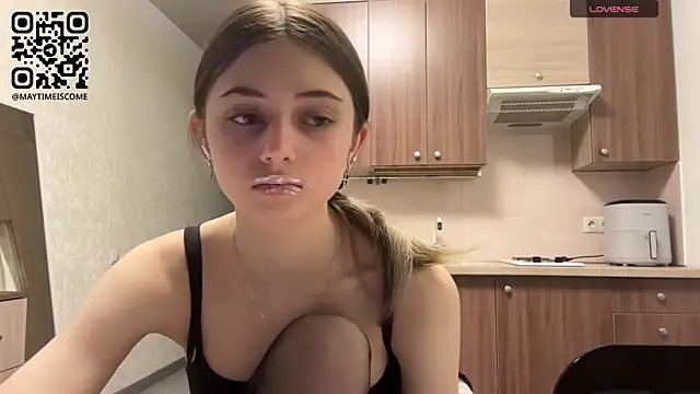 AidaGloshen online show from 04/06/26, 03:57