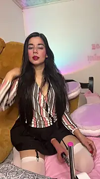 wetbyAlice online show from 11/17/25, 01:09