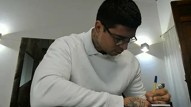 MATEO DILUCA online show from 11/26/25, 10:04