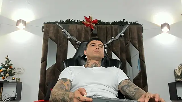 MATEO DILUCA online show from 12/05/25, 07:55