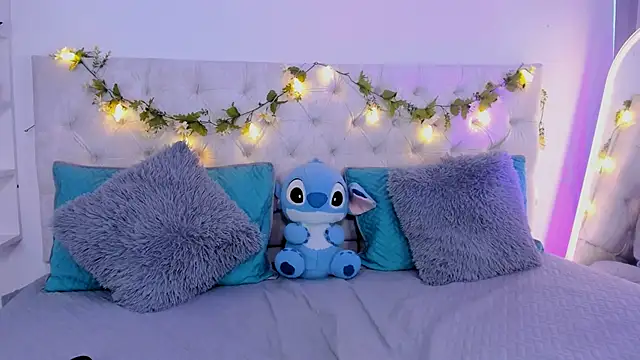 BLAIR QUEEN online show from 02/13/26, 10:21